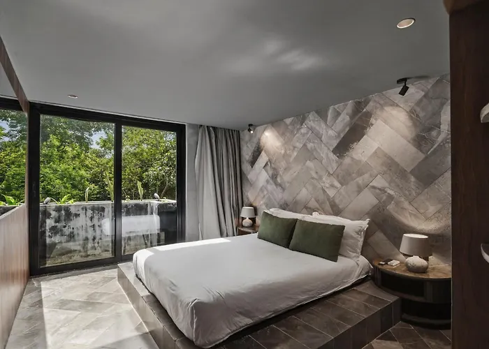 Casa 4 Bedroom With Rooftop Pool & Free Access * Tulum