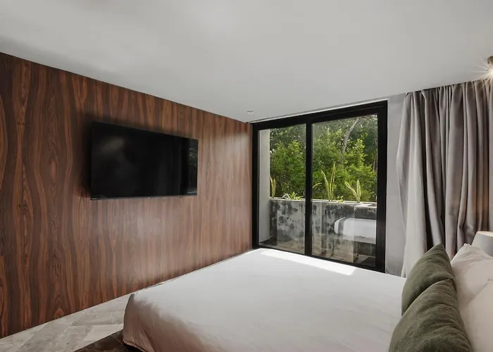 Casa 4 Bedroom With Rooftop Pool & Free Access *