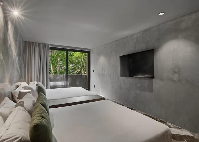 Casa 4 Bedroom With Rooftop Pool & Free Access